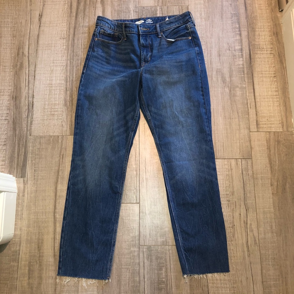 Old Navy Women’s Straight Jeans